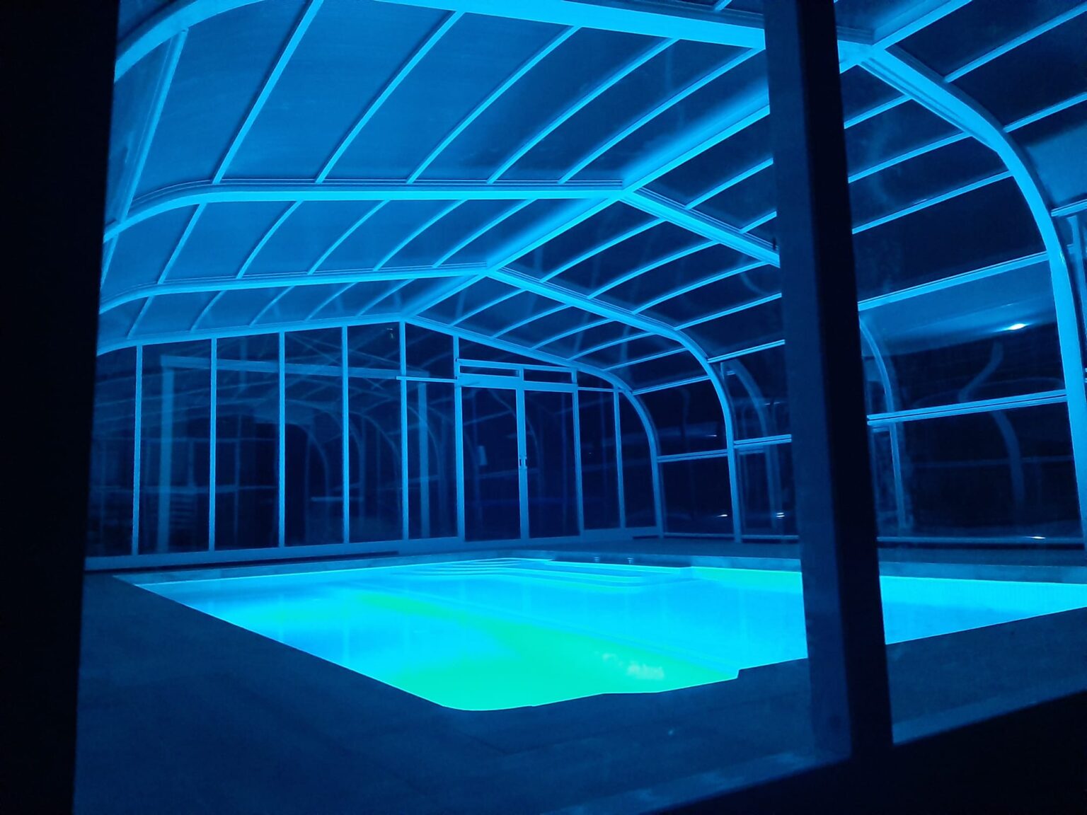 Piscinas Samuel: Reparación de filtraciones de piscinas