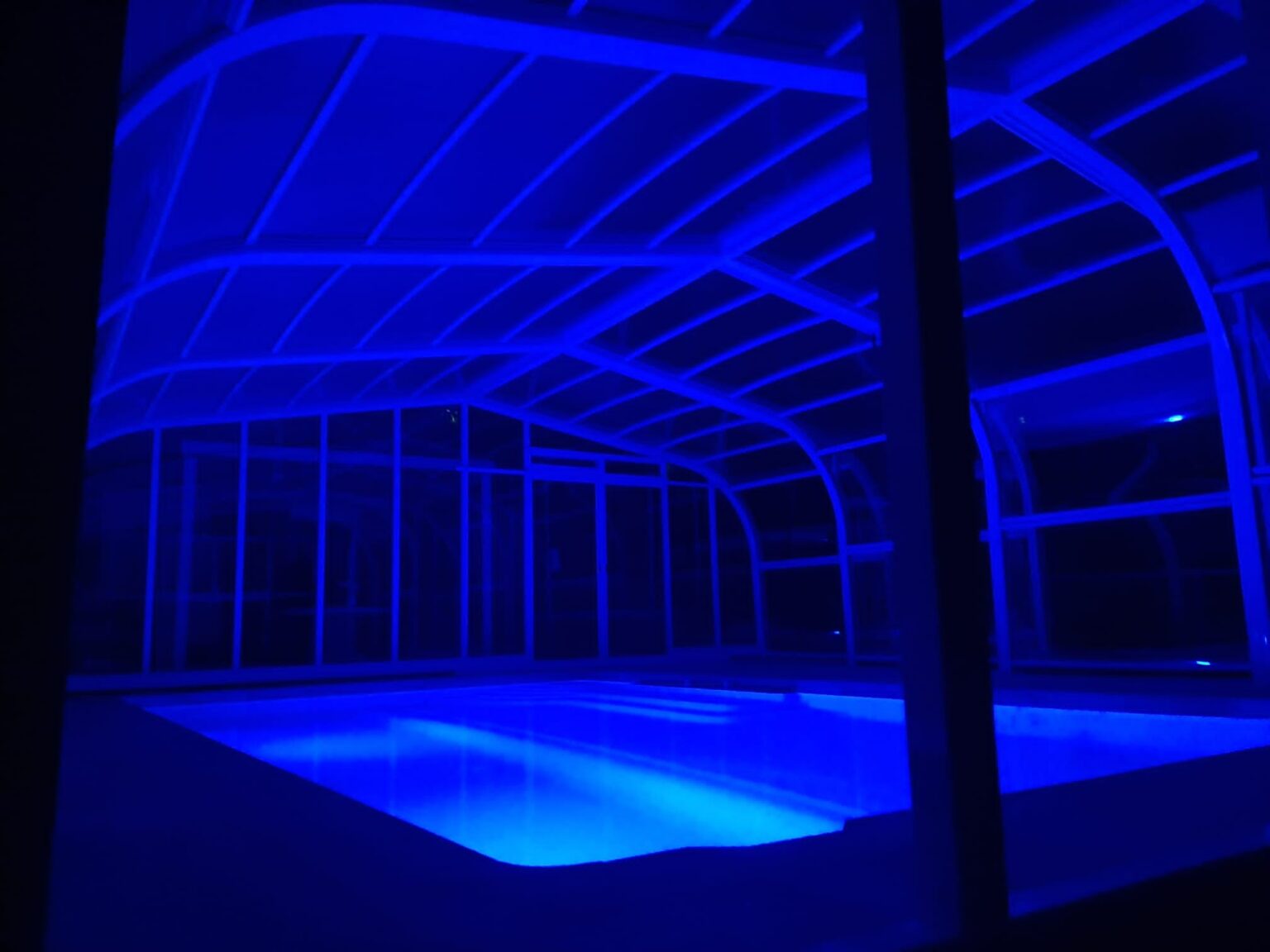 Piscinas Samuel: Reparación de fugas y grietas en piscinas