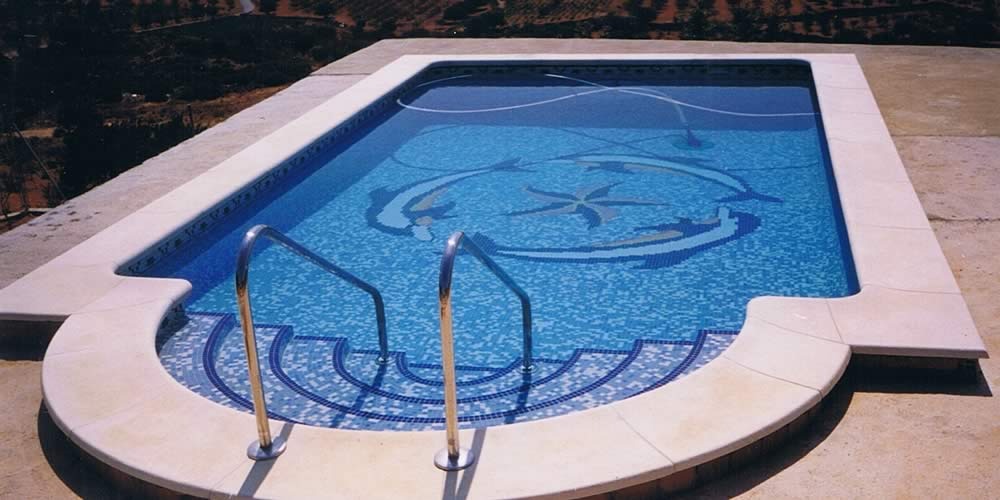 Reparación de piscinas con equipo que responde